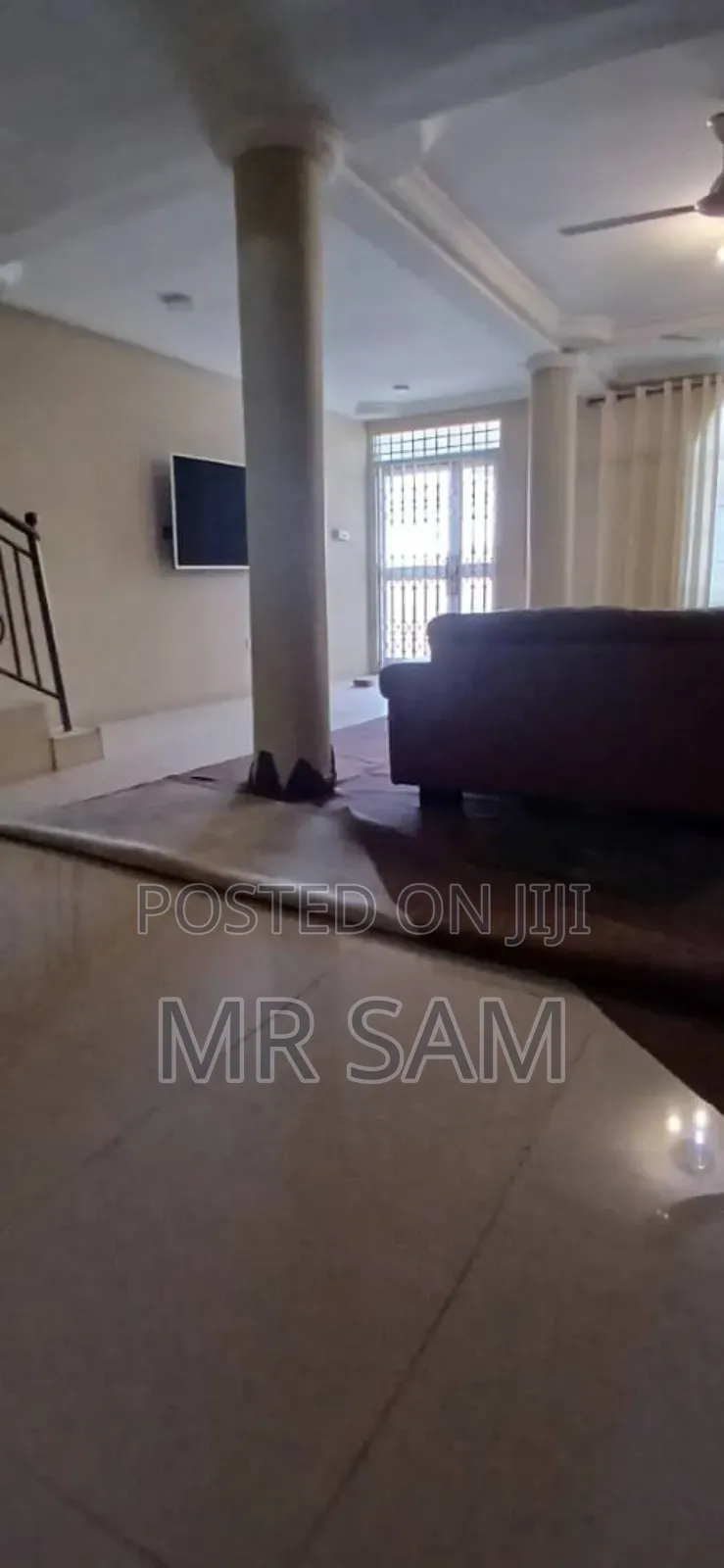 20bdrm House in Sam Properties, West Hills Mall Area for rent