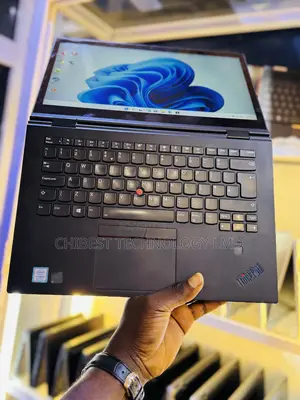 Photo - Laptop Lenovo Thinkpad X1 Yoga 8GB Intel Core I5 SSD 256GB