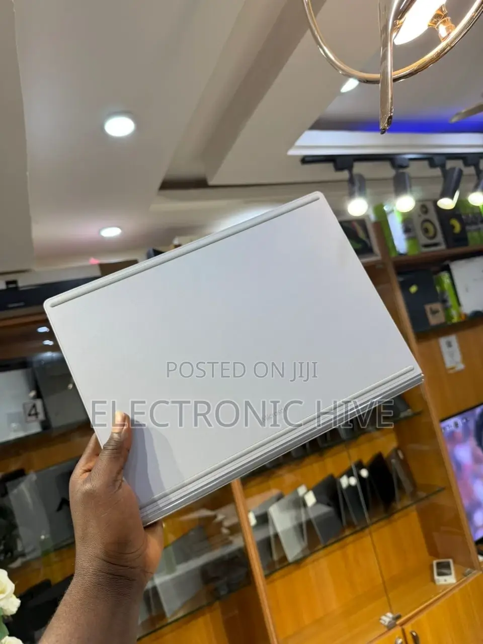 Laptop Microsoft Surface Book 2 16GB Intel Core I7 SSD 512GB