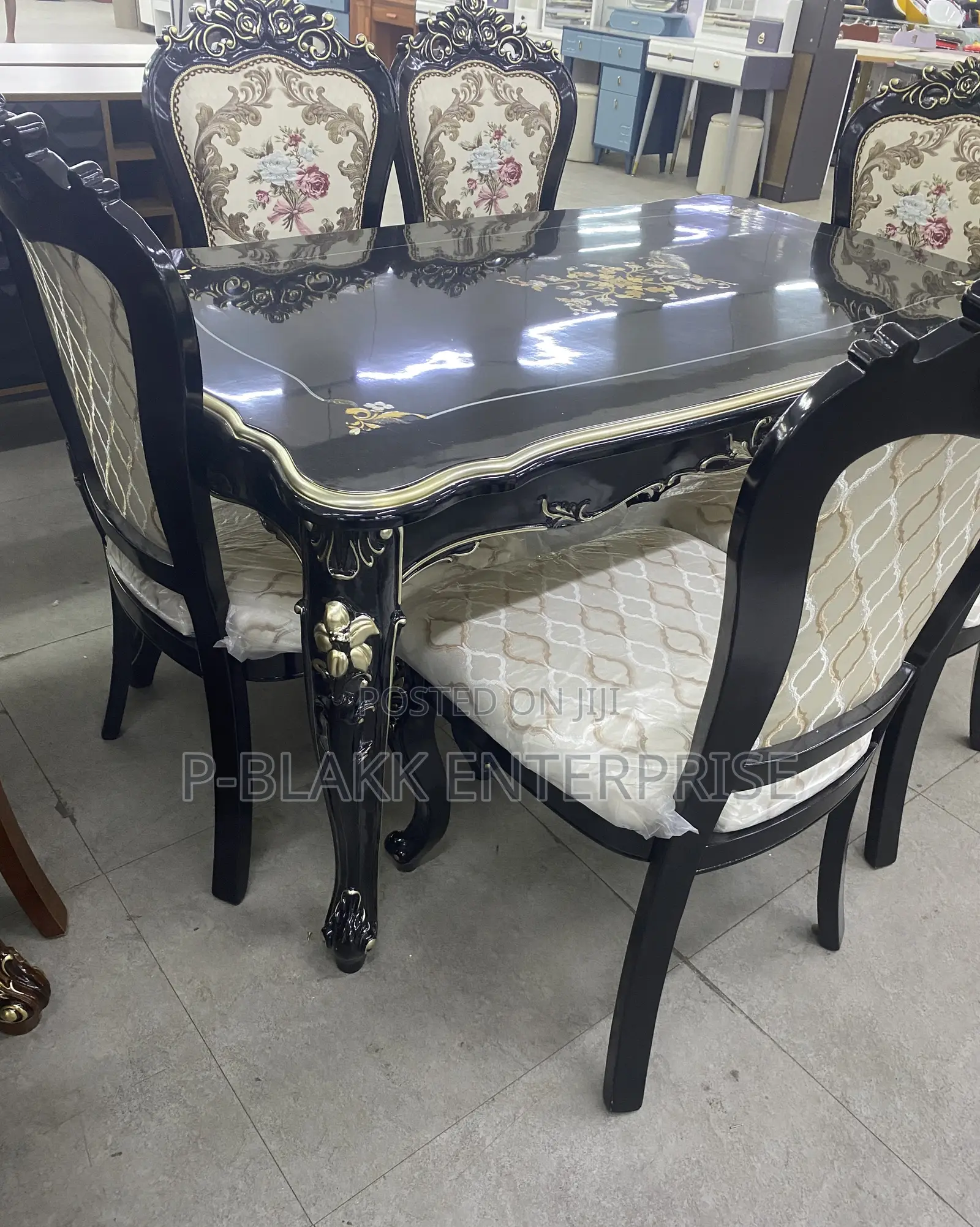 Classic Executive Wooden Royal Dining Table With Chairs in Tema ...