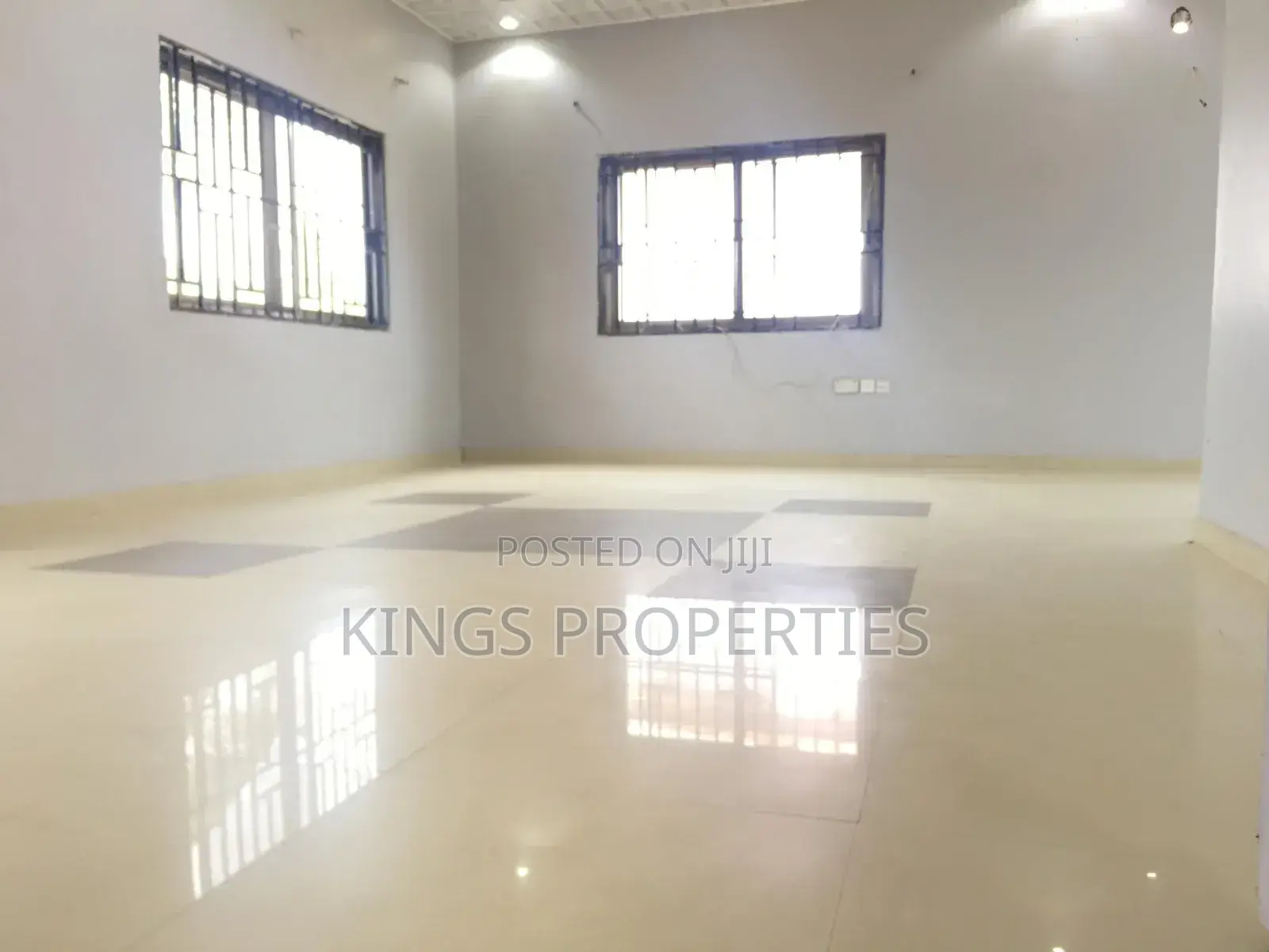 3bdrm Block of Flats in Bortianor Cold Store for sale