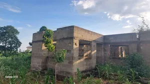 4bdrm House in Born 2 Pray Estate, Ejisu-Juaben Municipal for sale