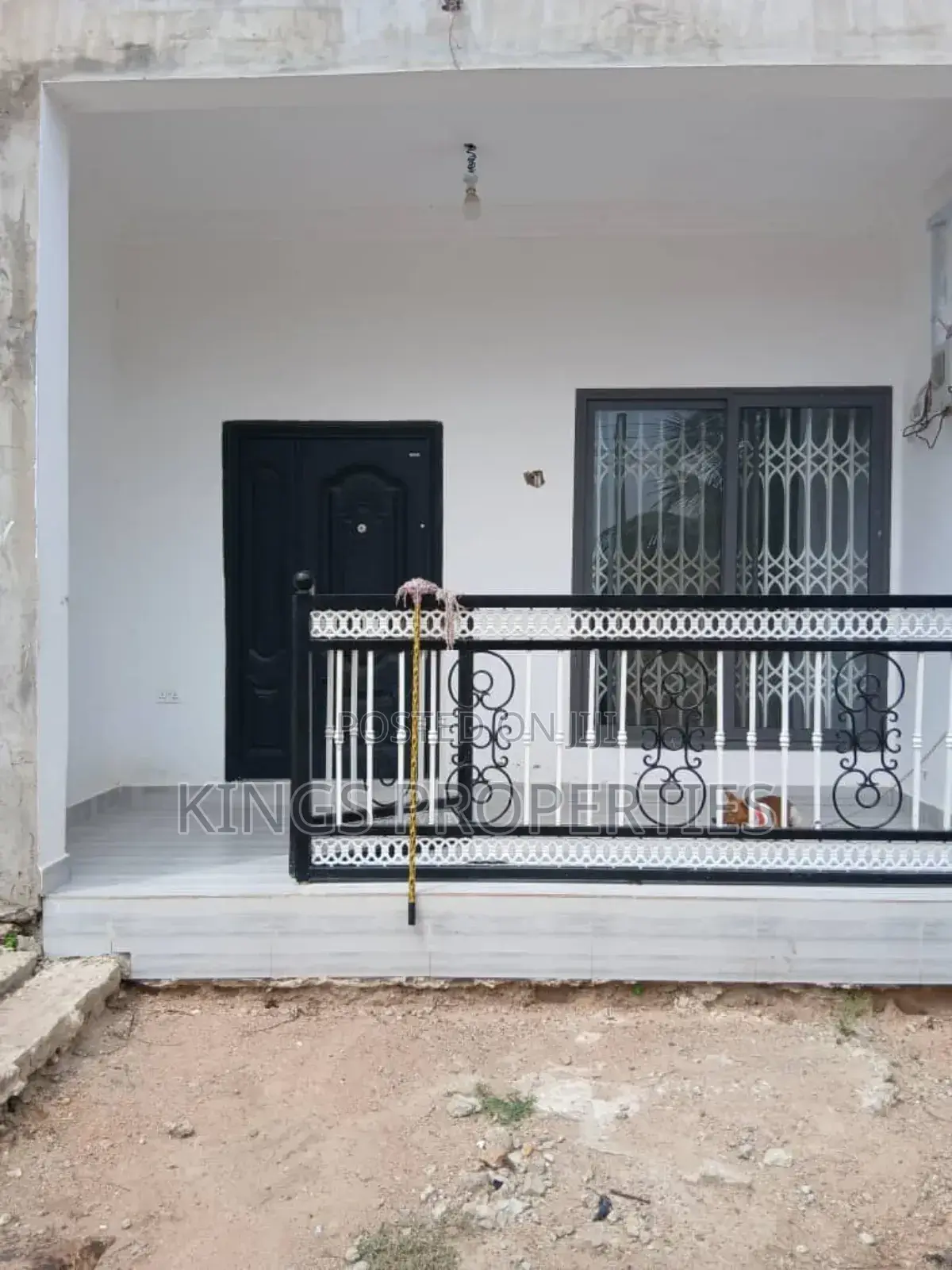 4bdrm Duplex in Redtop, Bortiano for sale