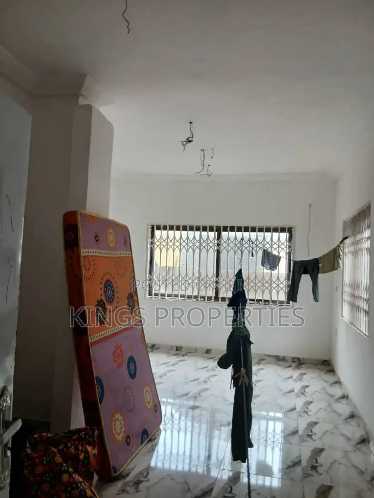 4bdrm Duplex in Redtop, Bortiano for sale