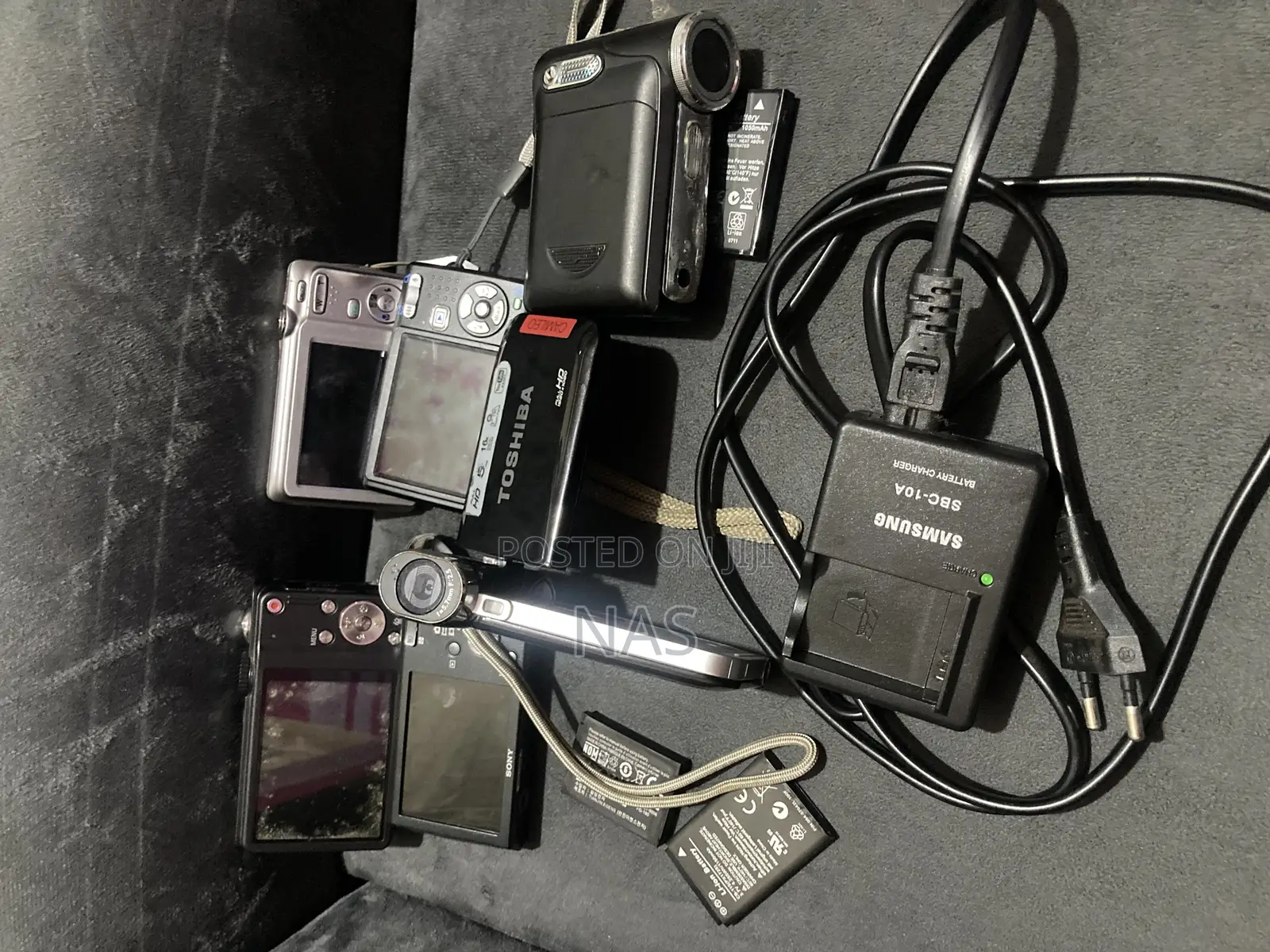 Affordable Multiple Digital Cameras for Sale