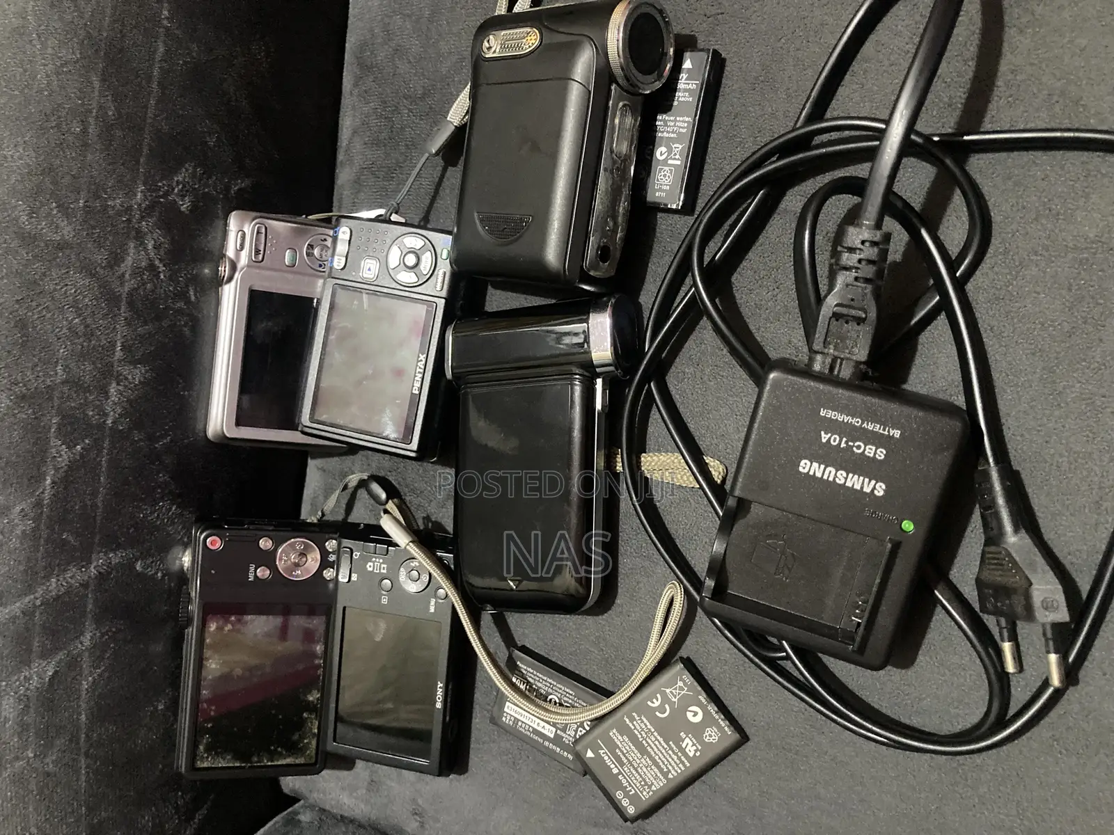 Affordable Multiple Digital Cameras for Sale