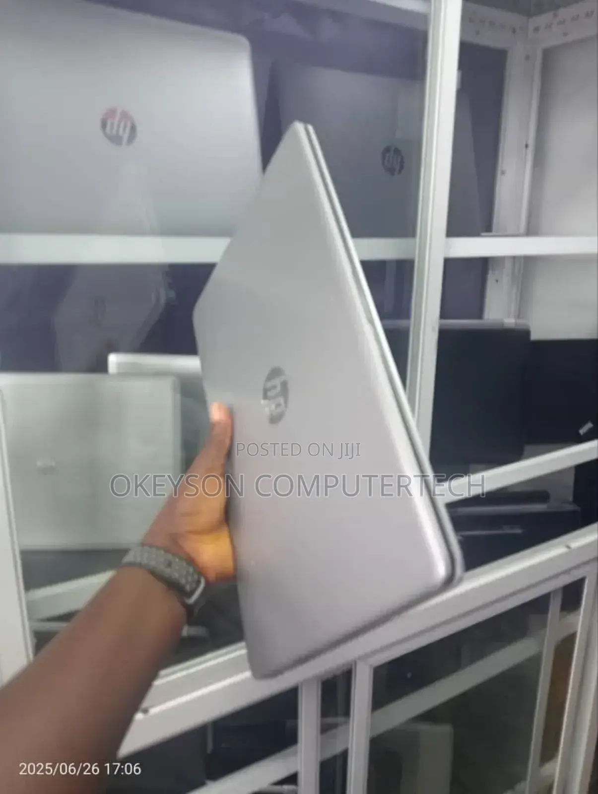 Laptop HP 250 G8 8GB Intel Core I3 SSD 128GB
