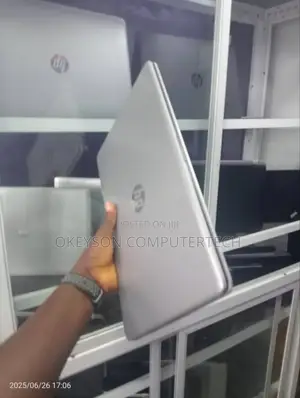 Laptop HP 250 G8 8GB Intel Core I3 SSD 128GB