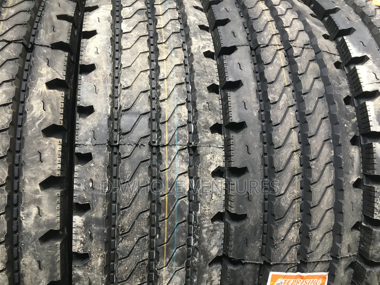 Quality Tyres 13r22.5 (20ply)