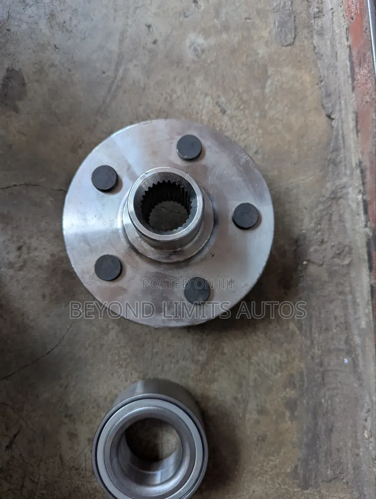 Ford Escape 2006,2007,2008,2009,2010,2011 Front Hub