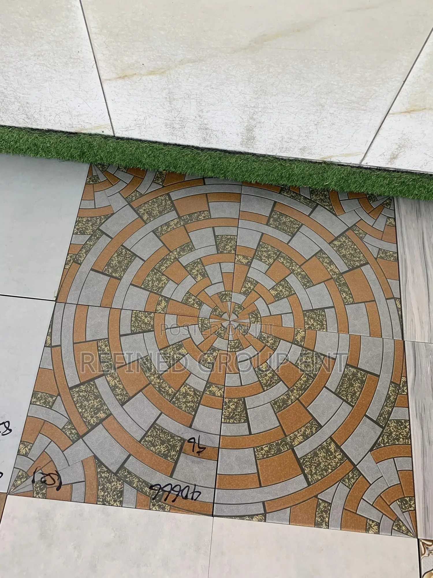 40/40 Floor Tiles