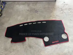 Toyota Matrix 2006 Dashboard Mat