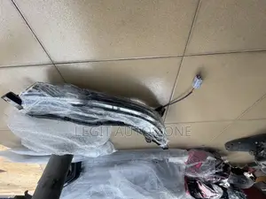 Mitsubishi Pajero Sports 2020,2021,2022,2023 Headlight
