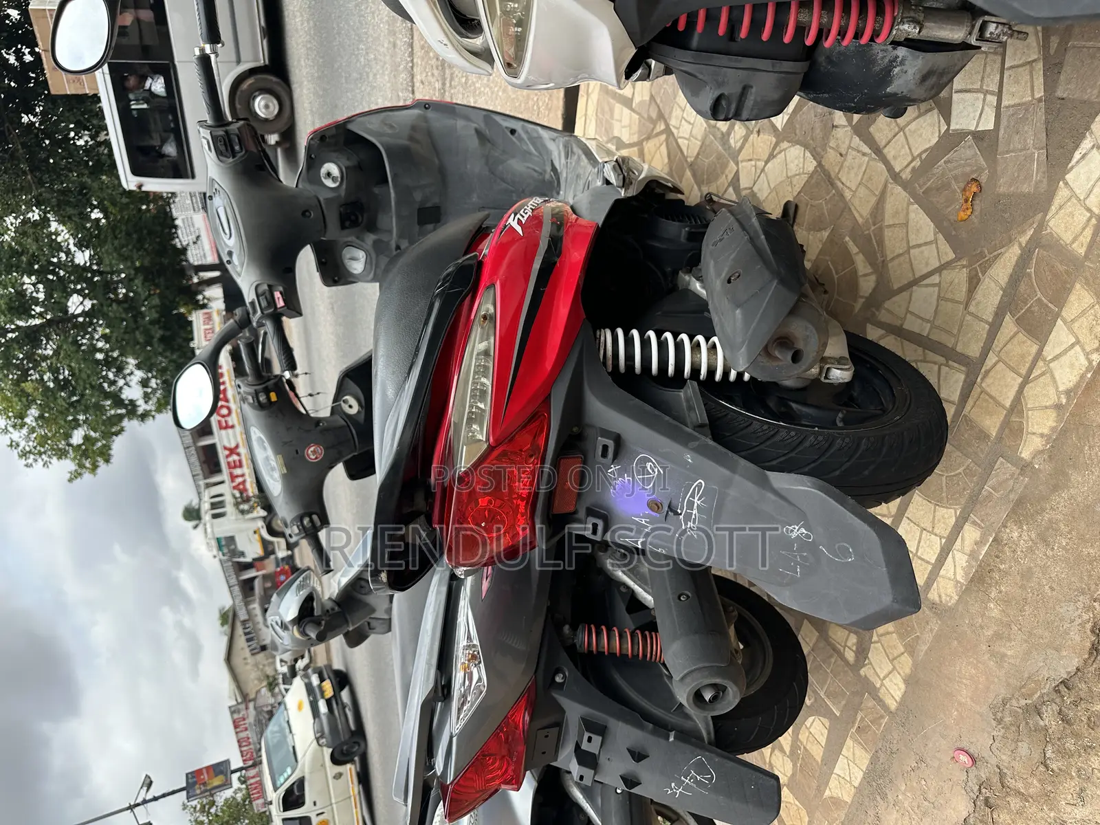 SYM Symnh 2016 Red