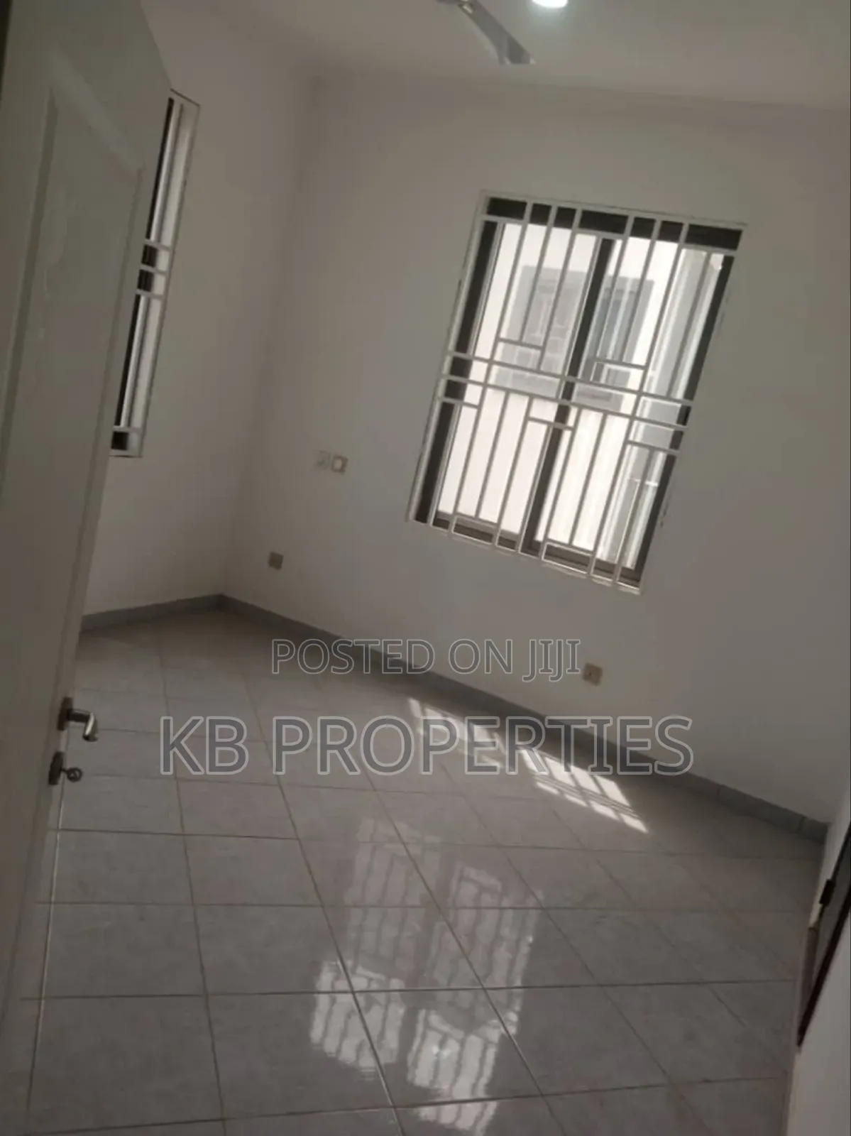 4bdrm Duplex in Kb Properties, Spintex for rent