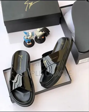 Giuseppe Zanotti Design Crisscross Patent Leather