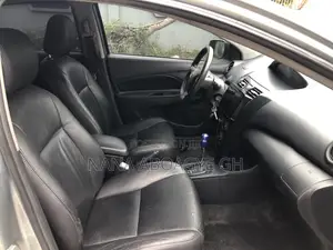Toyota Belta 2010 Gray