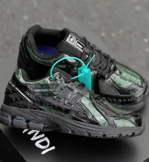 New Balance 1906 R Green Black