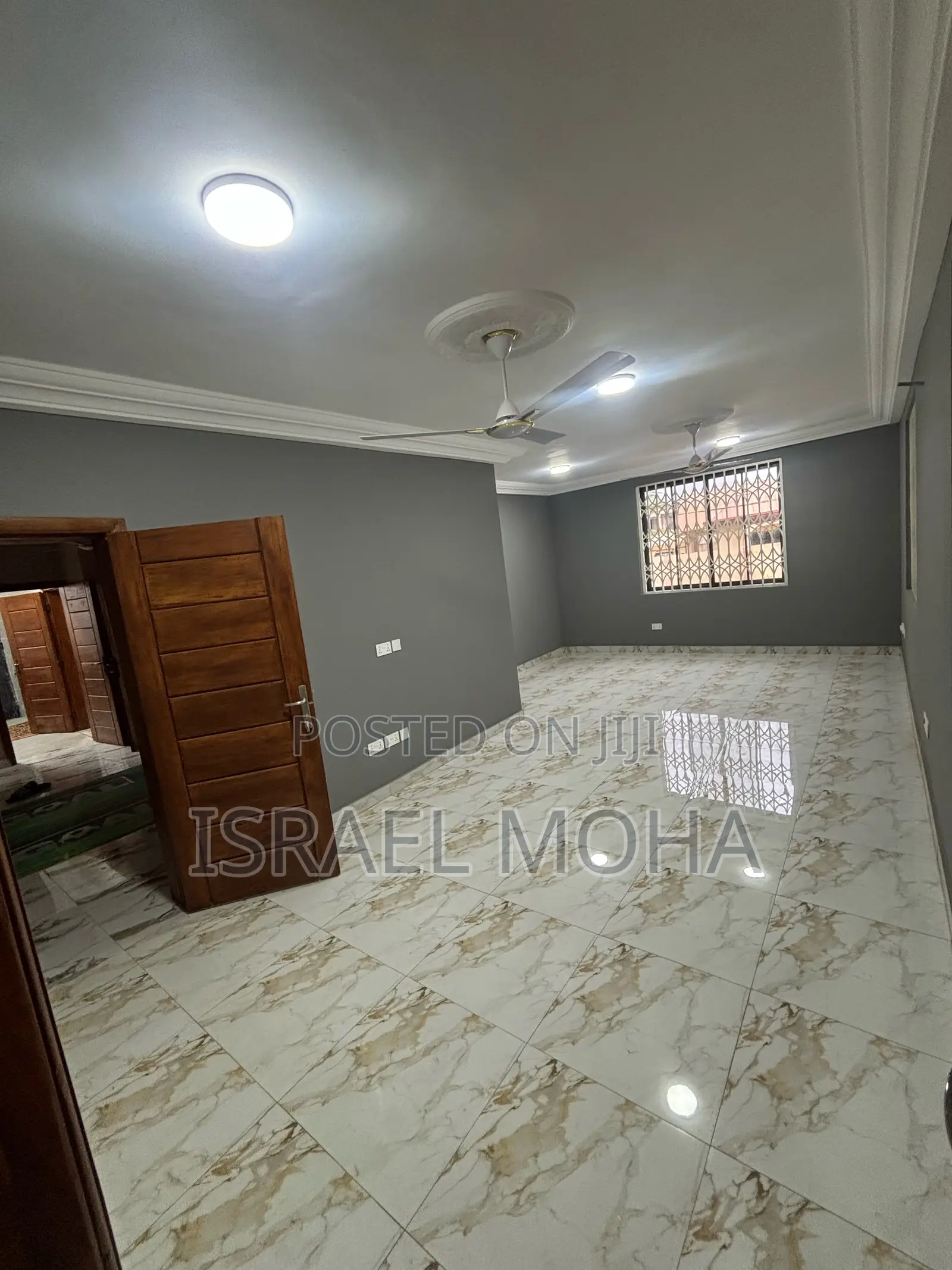 3bdrm Apartment in Community 8 Police, Lake Side Estate for rent