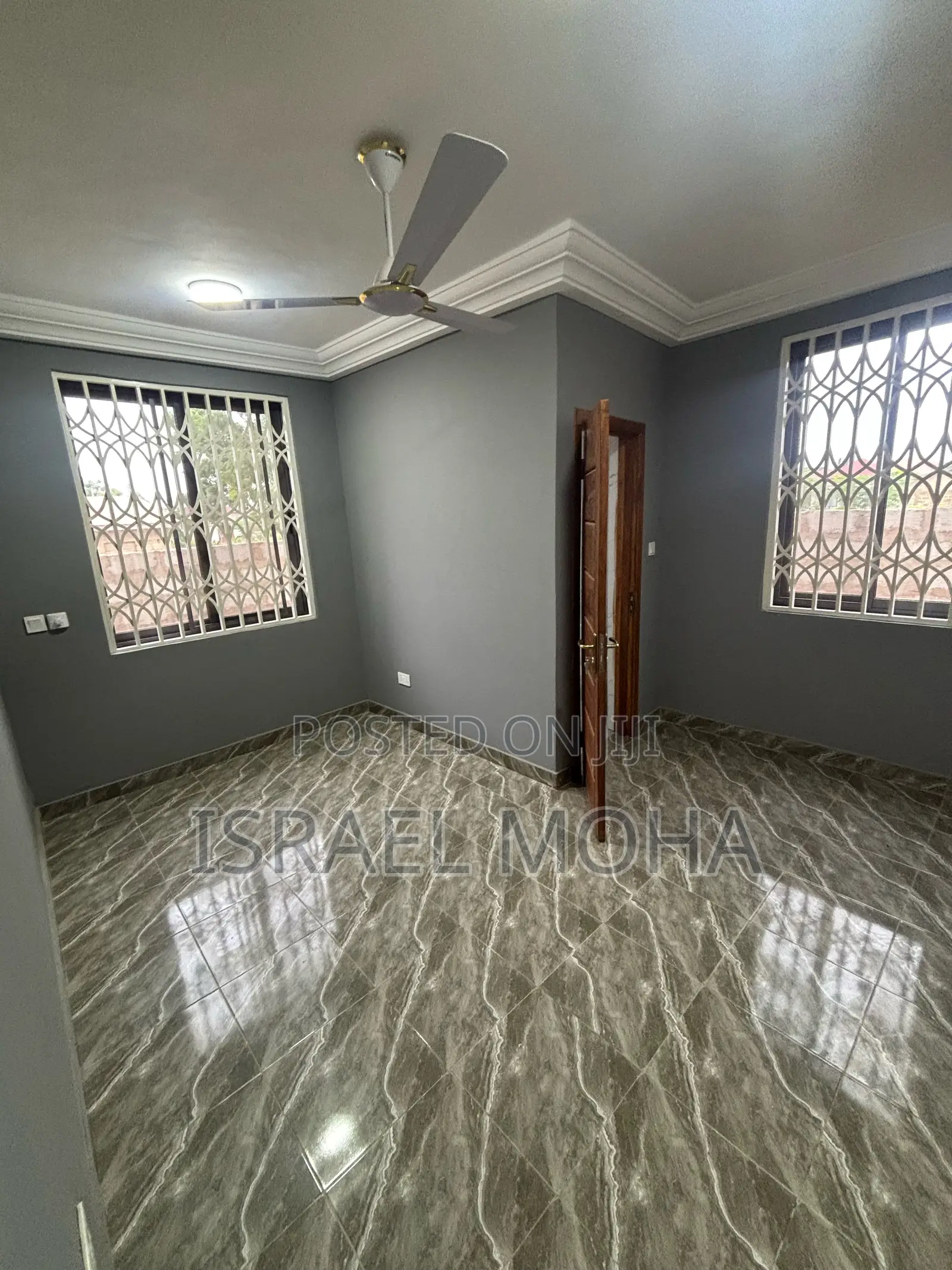 3bdrm Apartment in Community 8 Police, Lake Side Estate for rent