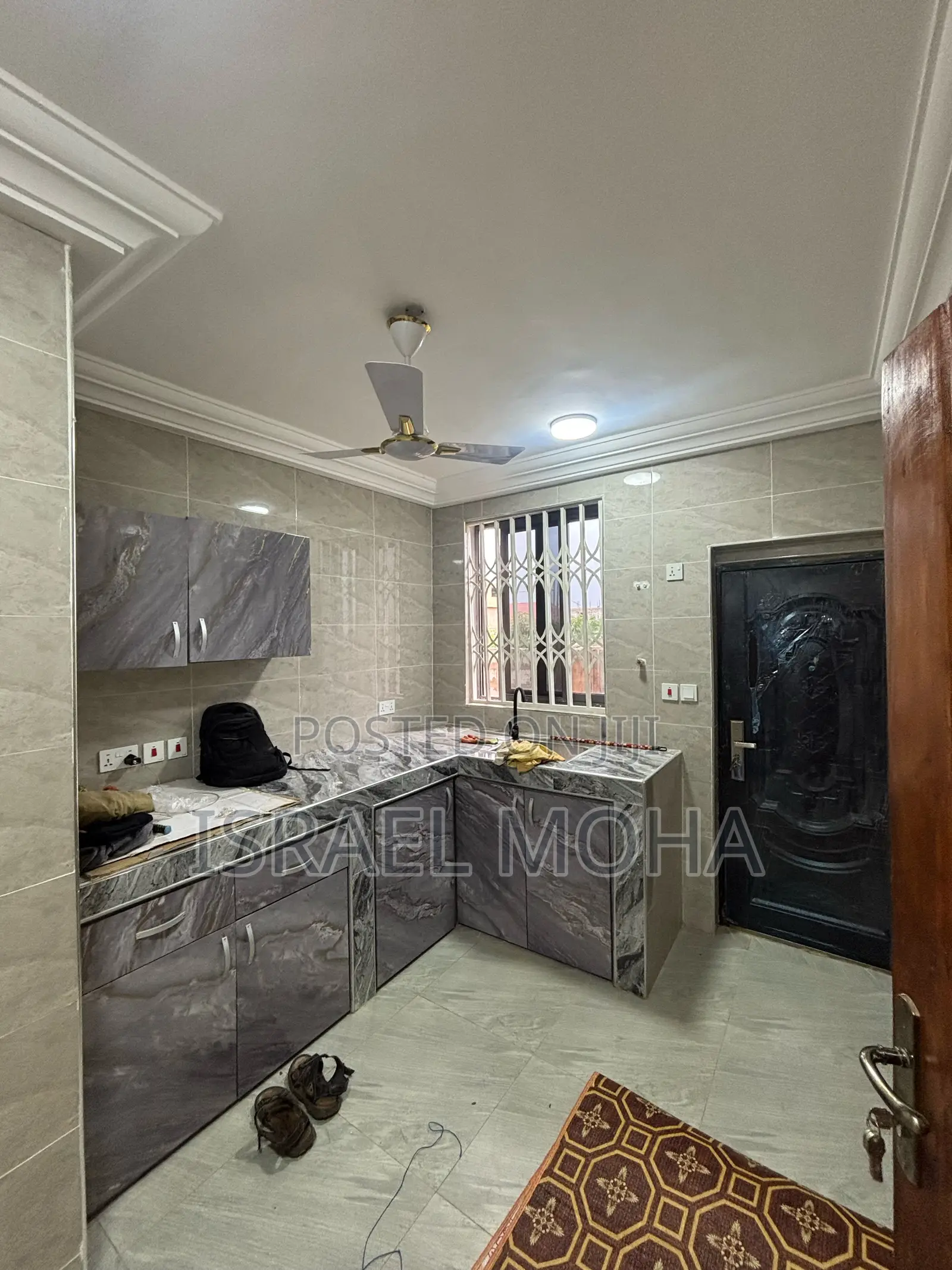 3bdrm Apartment in Community 8 Police, Lake Side Estate for rent