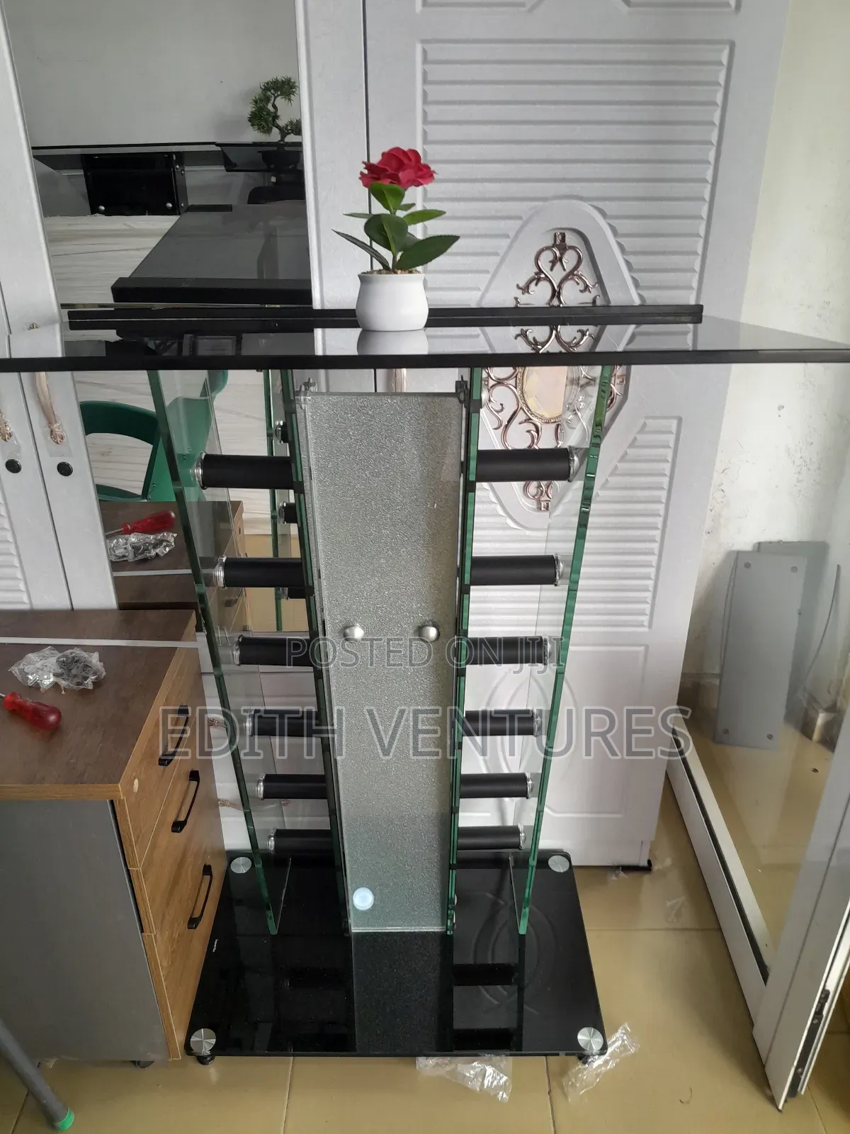 Petite Pulpit