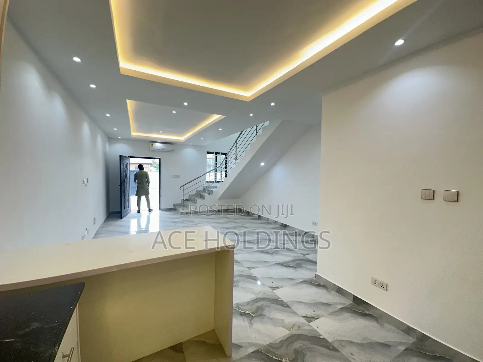 2bdrm Townhouse/Terrace in Nmai Dzorn for sale