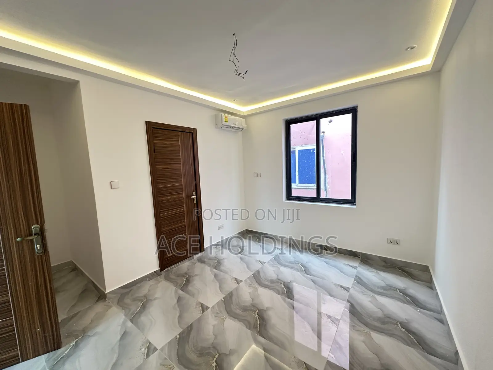 2bdrm Townhouse/Terrace in Nmai Dzorn for sale