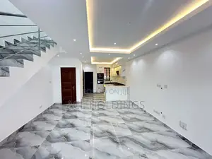 2bdrm Townhouse/Terrace in Nmai Dzorn for sale