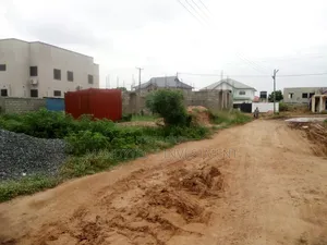 4bdrm Apartment in School Junction for sale