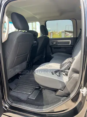 Dodge RAM 1500 5.7 Petrol AWD 2021 Black