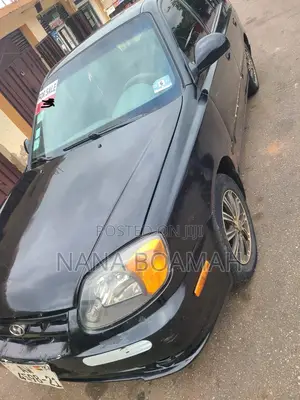 Photo - Hyundai Accent 2010 Black