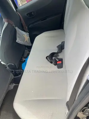 Toyota Vitz 1.3 AWD 5dr 2013 Black