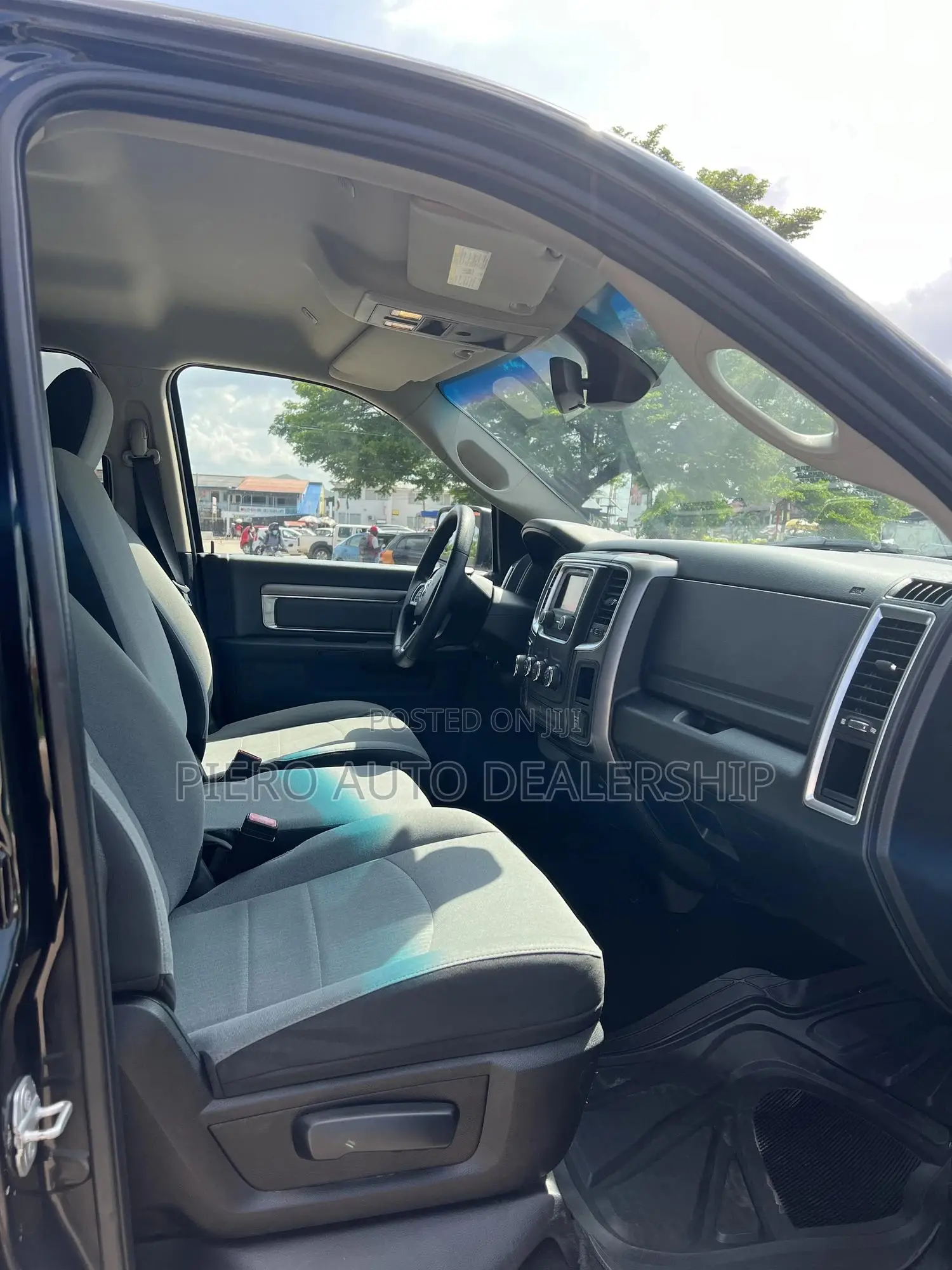 Dodge RAM 1500 5.7 Petrol AWD 2021 Black