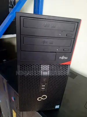 Desktop Computer Fujitsu Esprimo P557/E85+ 8GB Intel Core I5 HDD 500GB