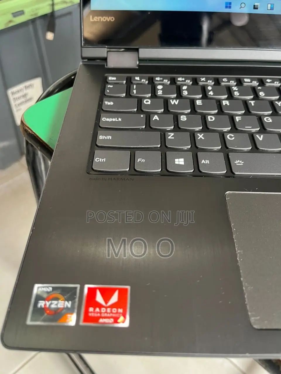 Laptop Lenovo Yoga 700 8GB AMD Ryzen 3 SSD 128GB