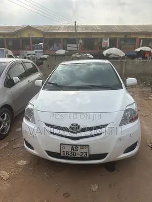 Photo - Toyota Yaris 1.4 D-4D 2008 White