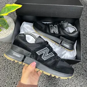 New Balance Unisex Encap Reveal “ Core Black”