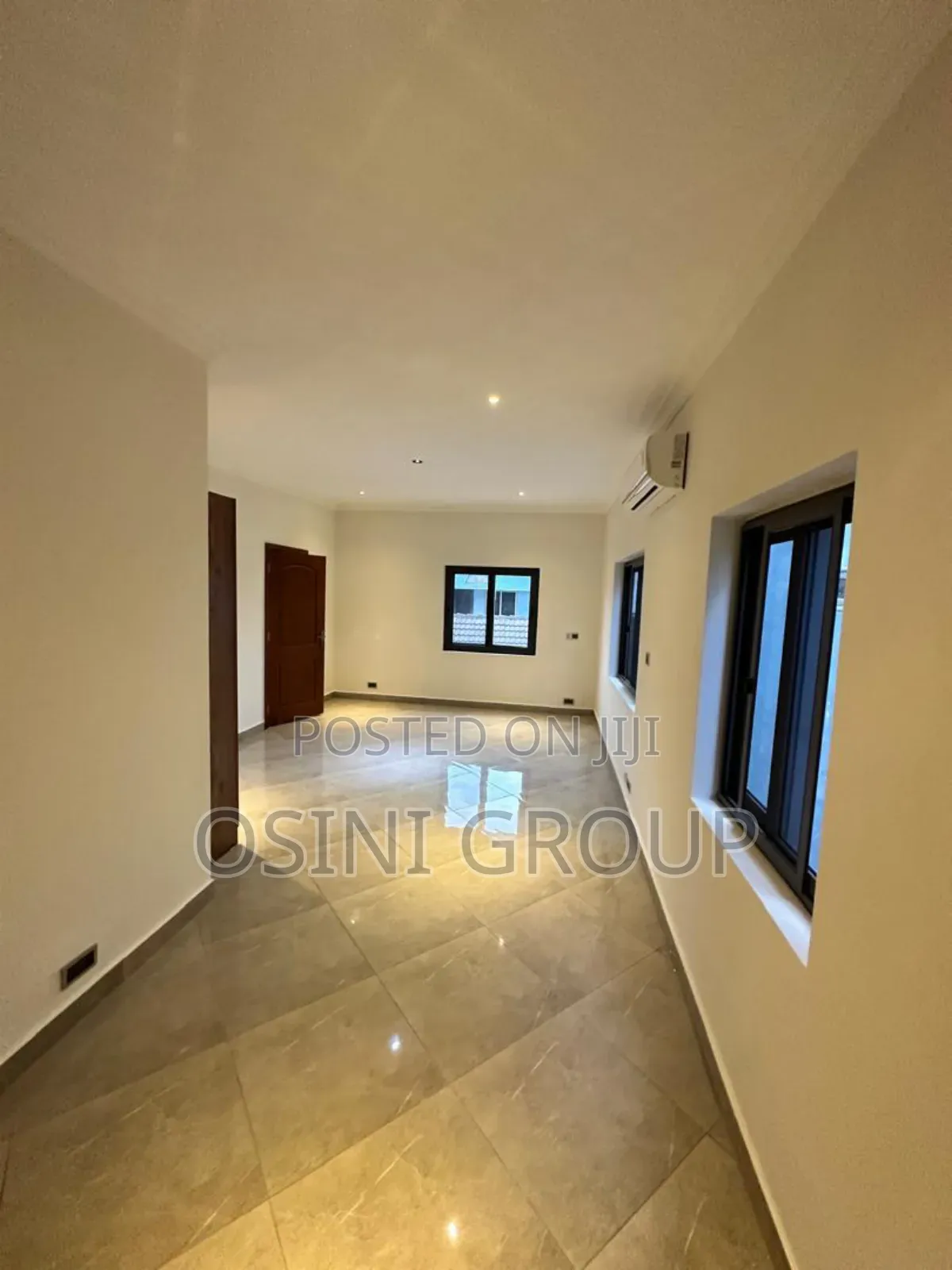 5bdrm Townhouse / Terrace in East Legon for rent