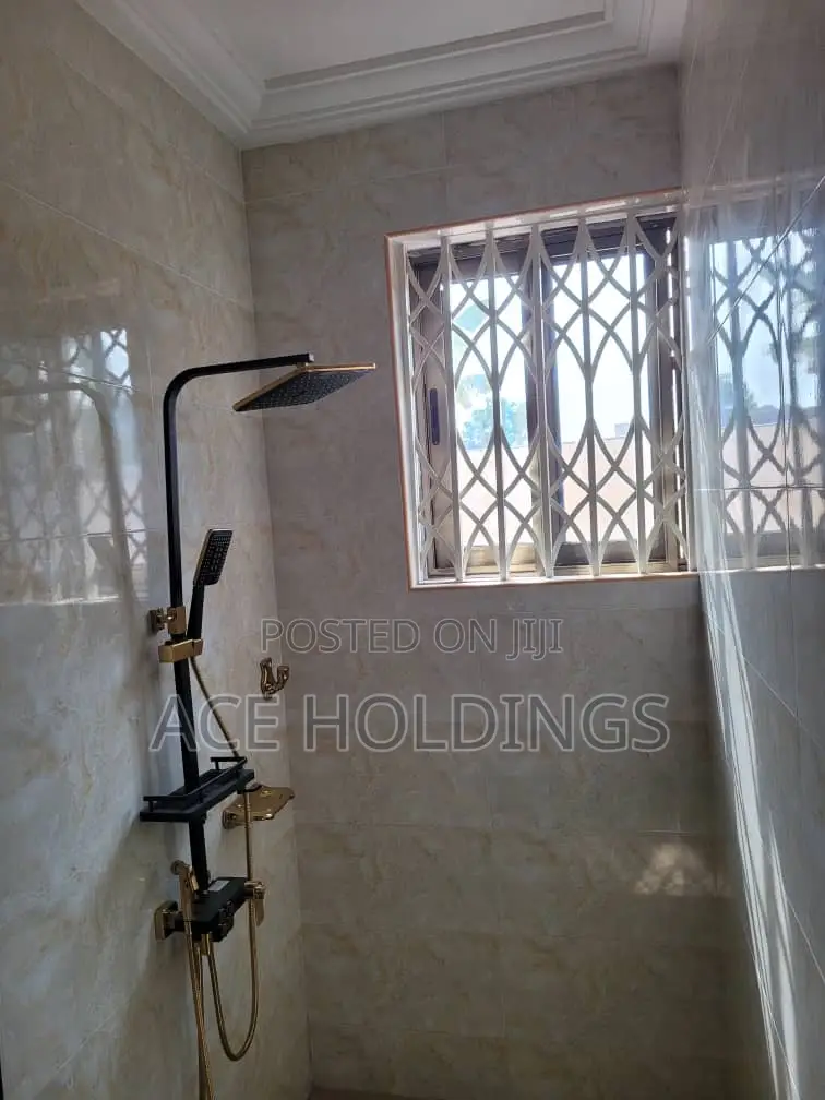 3bdrm Apartment in Tse Addo, Tseaddo for rent