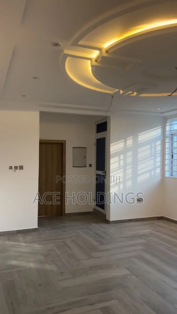 2bdrm Apartment in Tse Addo, Tseaddo for rent