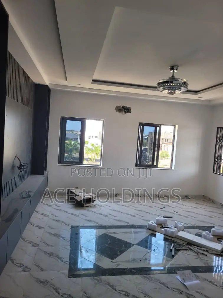 3bdrm Apartment in Tse Addo, Tseaddo for rent