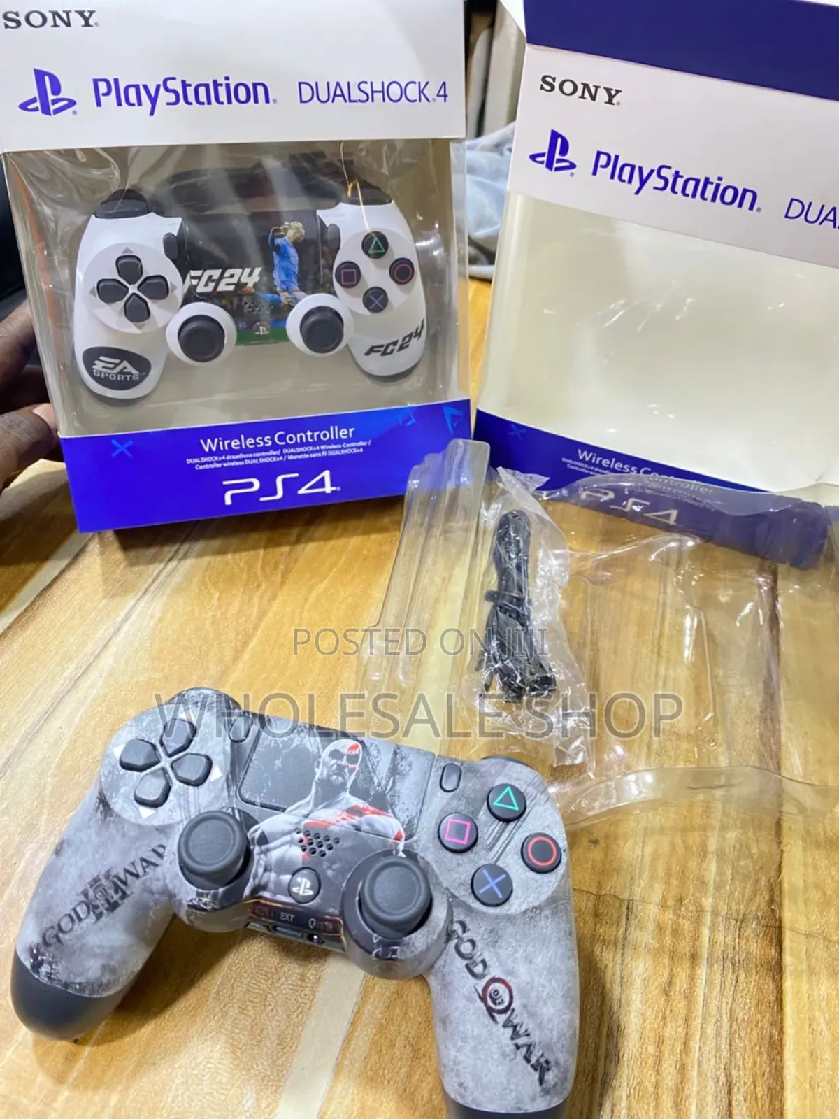 Ps4 ( Play Station 4 Controller)
