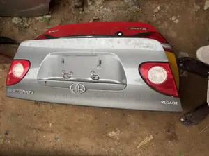 Toyota Corolla 2004 -2008 Boot / Trunk