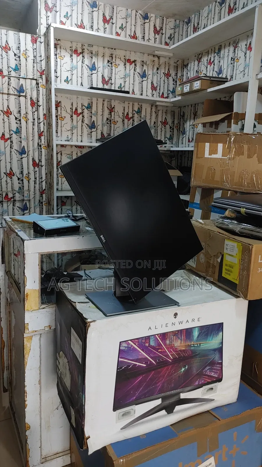 Dell Edgeless 24inch Monitor
