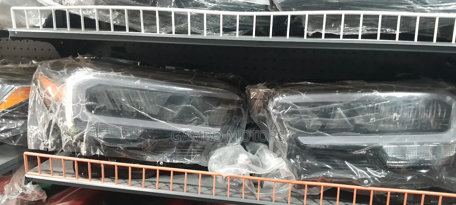 Toyota Tacoma 2016/2020 Headlight Pair