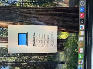 Laptop Apple MacBook Pro 2022 M2 8GB Apple M2 SSD 250GB