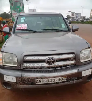 Toyota Tundra Limited Crew Max 4x4 2007 Gold