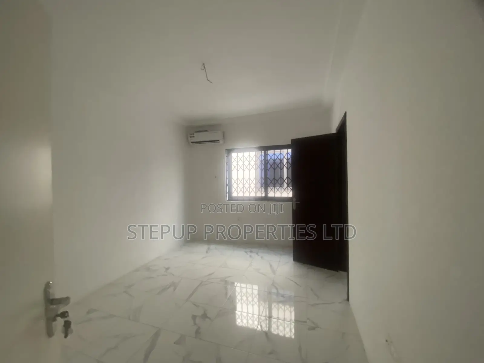3bdrm House in Ayi Mensa, Adenta for sale
