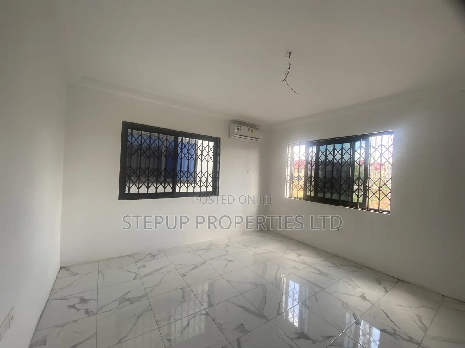 3bdrm House in Ayi Mensa, Adenta for sale